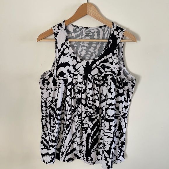 a.n.a. Women's Flowy Tank Top, XL (y42) - Picture 2 of 6